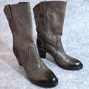 Alberto Fermani Leather Boots with Black Accents Size 39